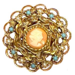 Elegant Vintage Gold Finish Faux Pearl & faix Turquoise Cameo Brooch